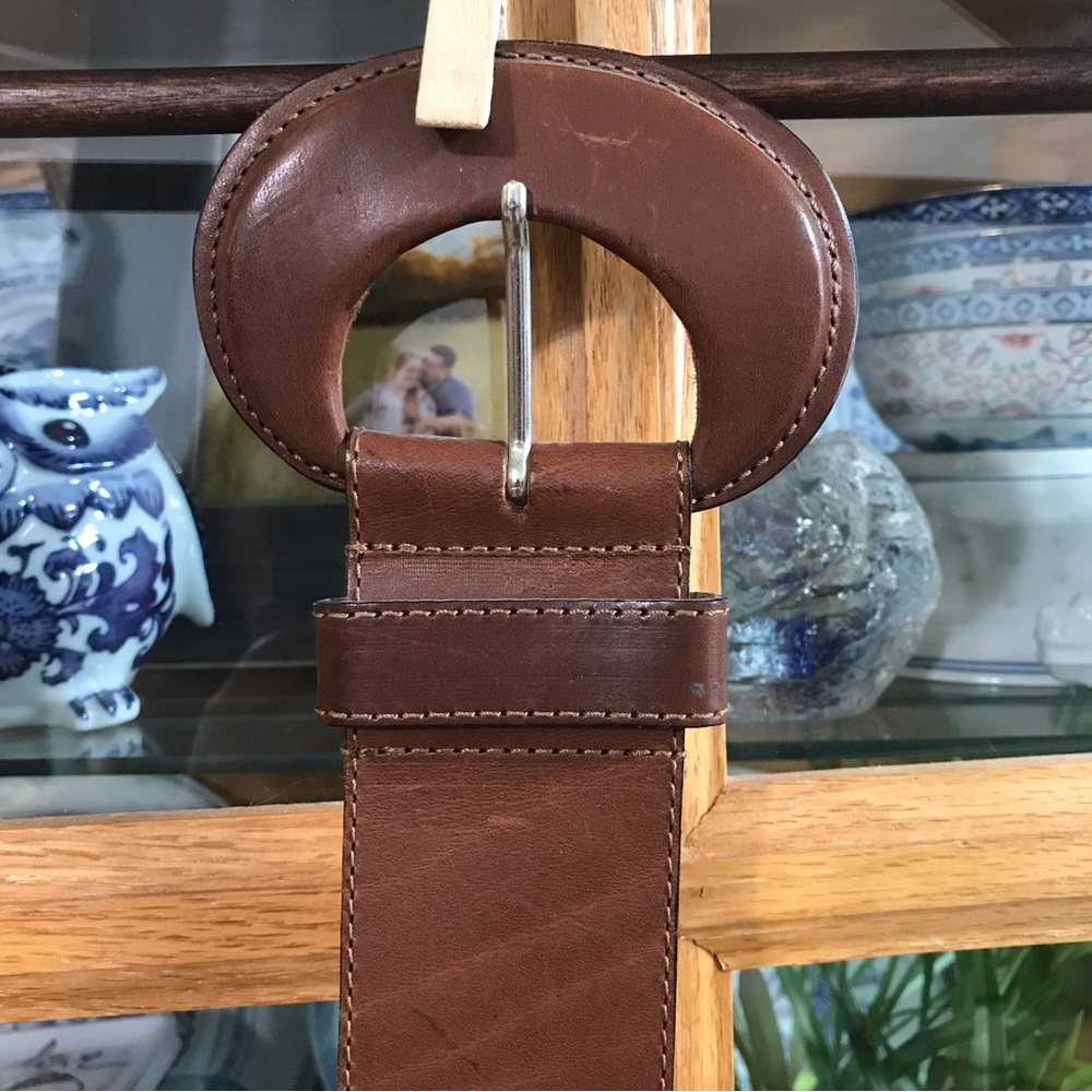 Ginnie Johansen designs belt
